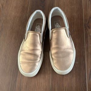 Slip on metallic gold Vans